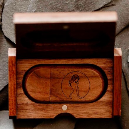 erotika_box001